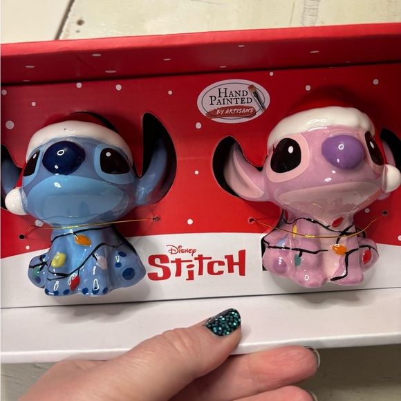 Disney Lilo And Stitch Stitch And Angel Christmas Salt And Pepper Shakers New - Picture 5 of 5